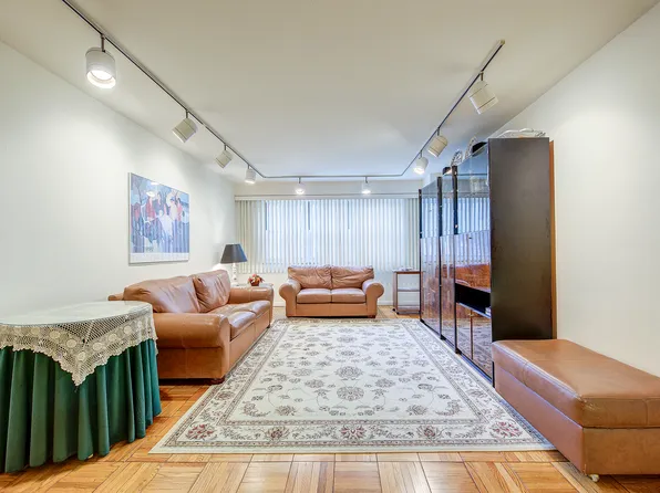 66-36 Yellowstone Boulevard image 3 of 19