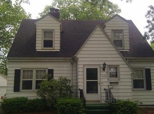 1406 7th Ave, Sterling, IL 61081