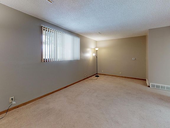 Living Room (wired for cable TV and internet)