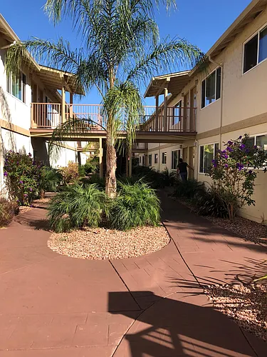 South Mary Place Apartments Photo 1