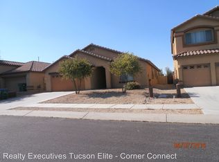 192 W Calle Paso Suave, Sahuarita, AZ 85629