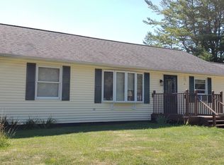 1287 Sharon Ln, Cheboygan, MI 49721