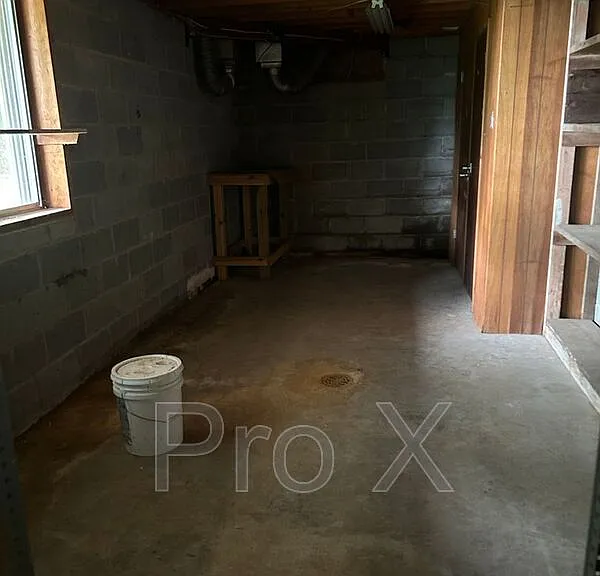 21090 Greycliff Rd — Photo 15