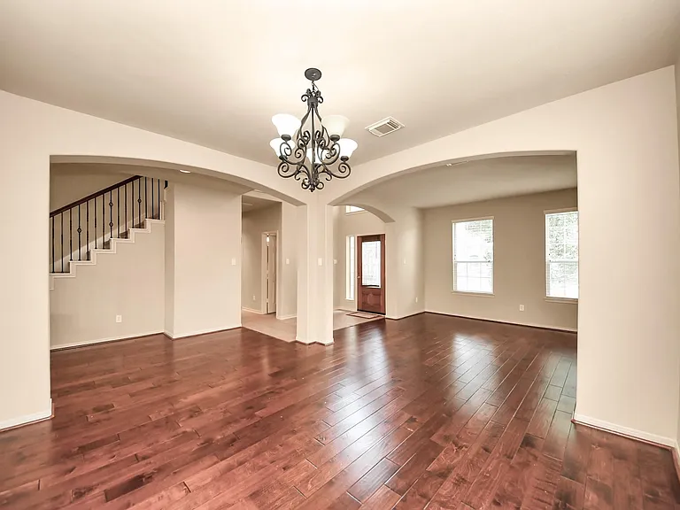 4 Palmdale Ln — Photo 18