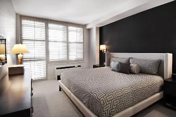 Sold by Corcoran | media 31