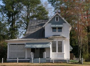 413 Howard Ave, Tarboro, NC 27886