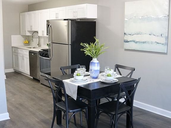 4th image of 4117 Adams St APT 205
