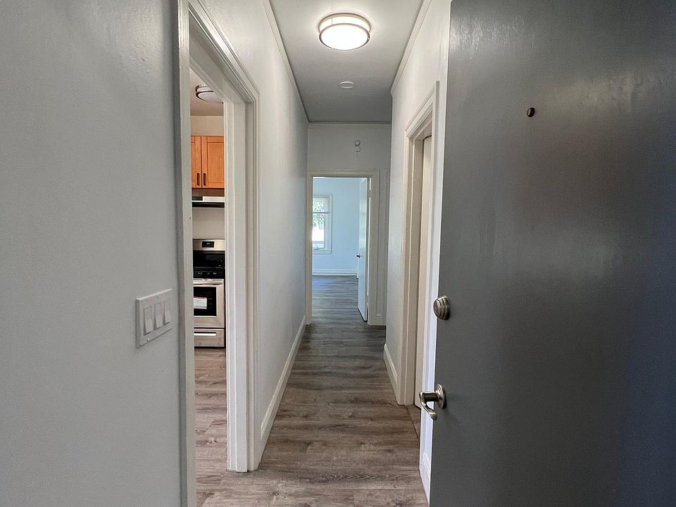 1st image of 20 Highland Ave APT 3