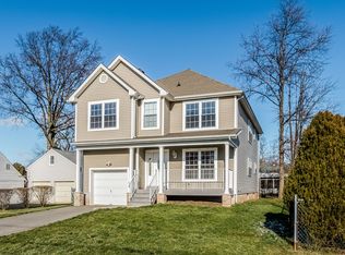 26 S Harrison Ave, Iselin, NJ 08830