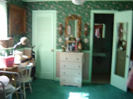 5th image of 808 Circle Hill Dr