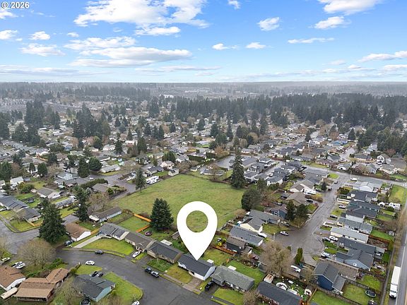 5th image of 3712 NE 135th Ave