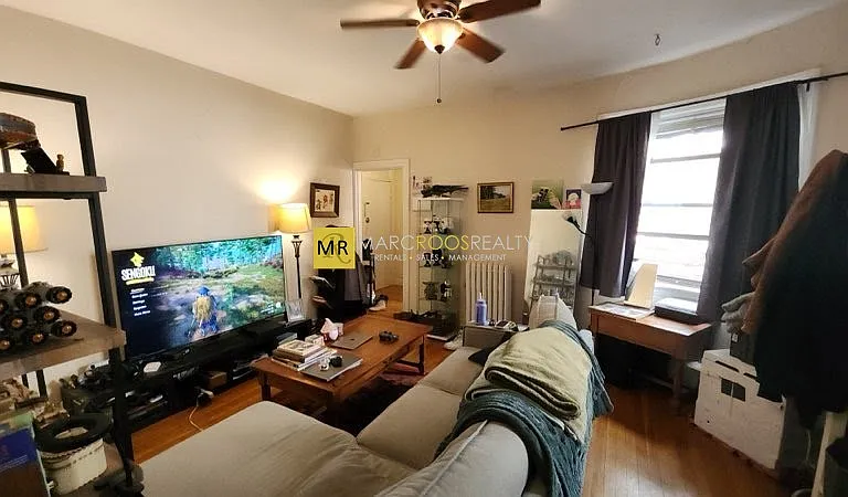 1091 Boylston St #6 — Photo 5