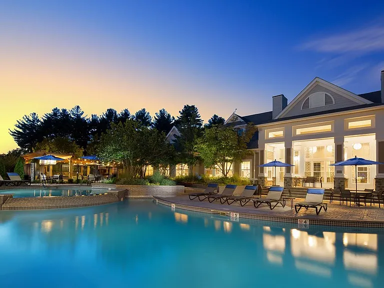 Swimming Pool with Sundeck