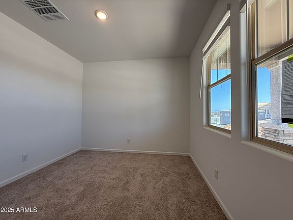 5th image of 9544 W PARKWAY Drive