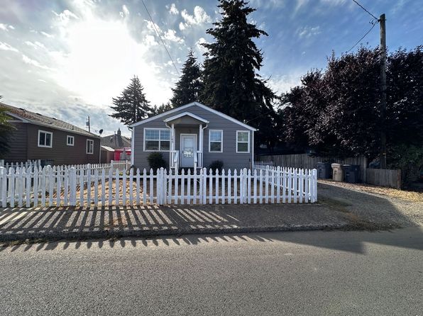 163 & 187 SW Jasper St