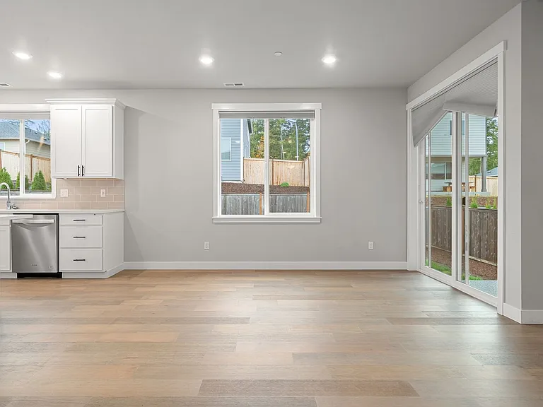 1424 Baker Heights Loop — Photo 11