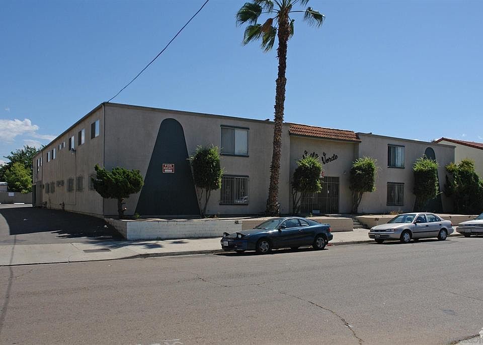1st image of 1011 Leslie Rd #7
