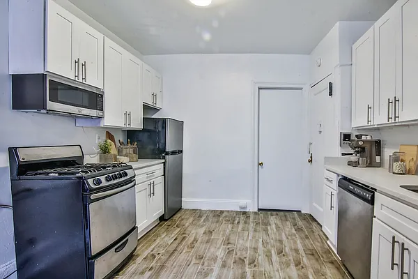 Rented by MOTION New York | media 3