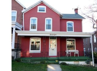 48 Carroll St, Reading, PA 19611