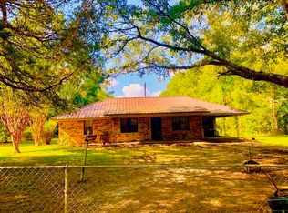 615 Banks St, Deridder, LA 70634