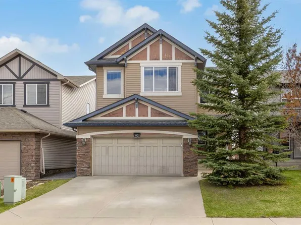 92 W Everoak Close SW, Calgary, AB T2Y 0C3