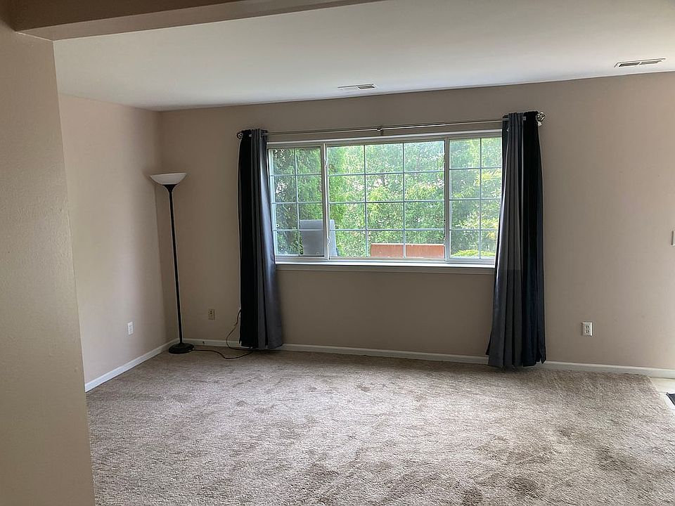 1st image of 29784 Beverly Ln #44