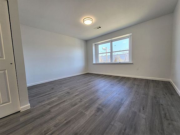 4th image of 722 Edpas Rd