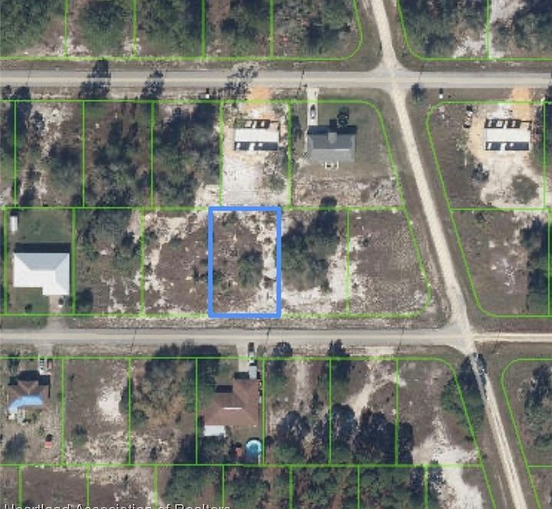 2nd image of 256 Vienna Ave