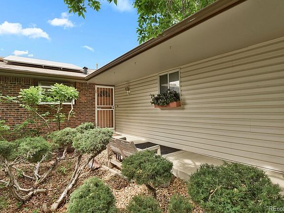 4th image of 1672 Biscay Cir
