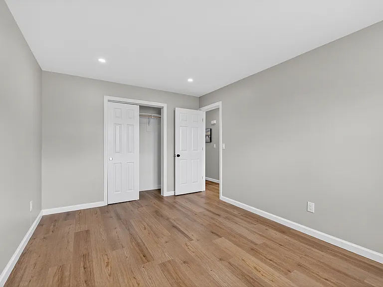 52 Naples Ave #5LL — Photo 20