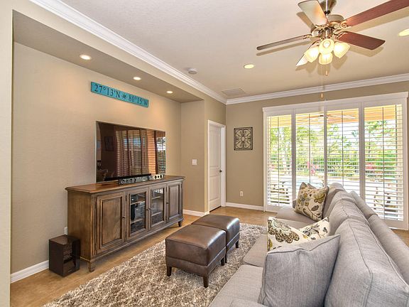 4th image of 1879 NW Waterwillow Way