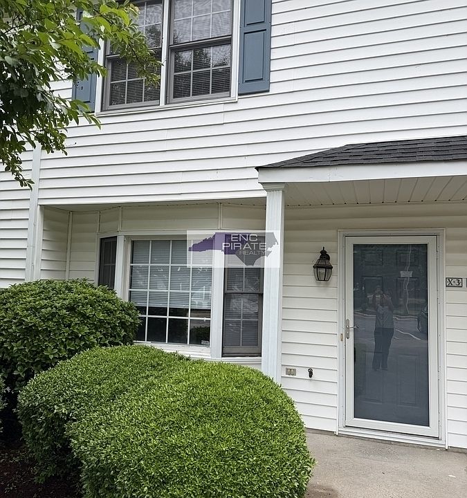 1st image of 3811 Sterling Pointe Dr Unit X3