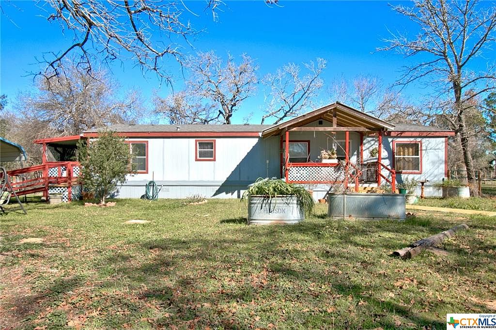 490 Curry Rd Seguin Tx 78155 Zillow