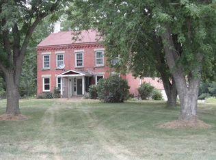 1363 Candle Rd, Manchester, IA 52057