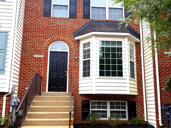 2729 Stanford Pl, Waldorf, MD 20601