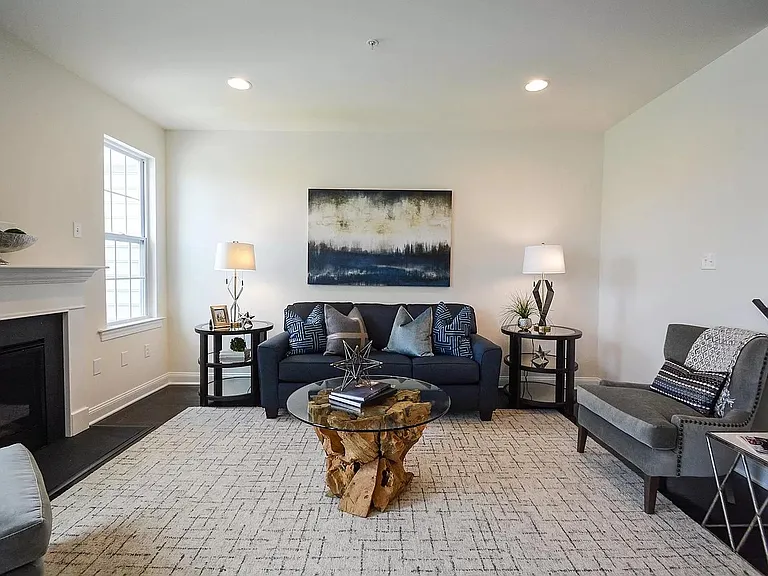 133 Woodwinds Dr — Photo 17