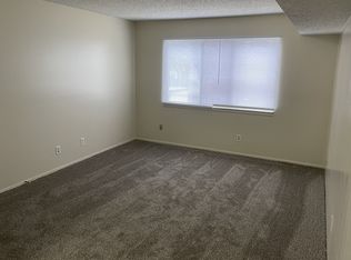 515 SW Buchanan St APT 14, Topeka, KS 66606