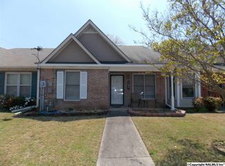 303 Wood Ridge Dr SW, Decatur, AL 35601