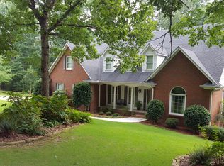 215 Ashton Ave, Trussville, AL 35173