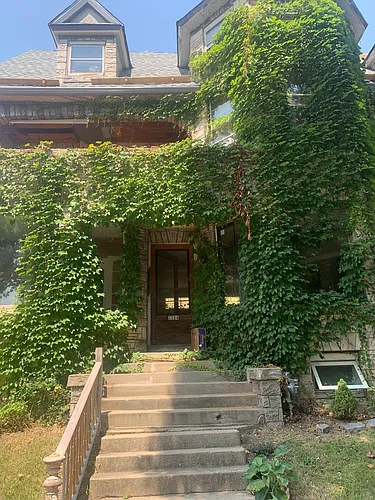 2204 E Park Pl #1 Photo 1