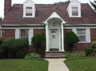 260 Anchor Way, Uniondale, NY 11553