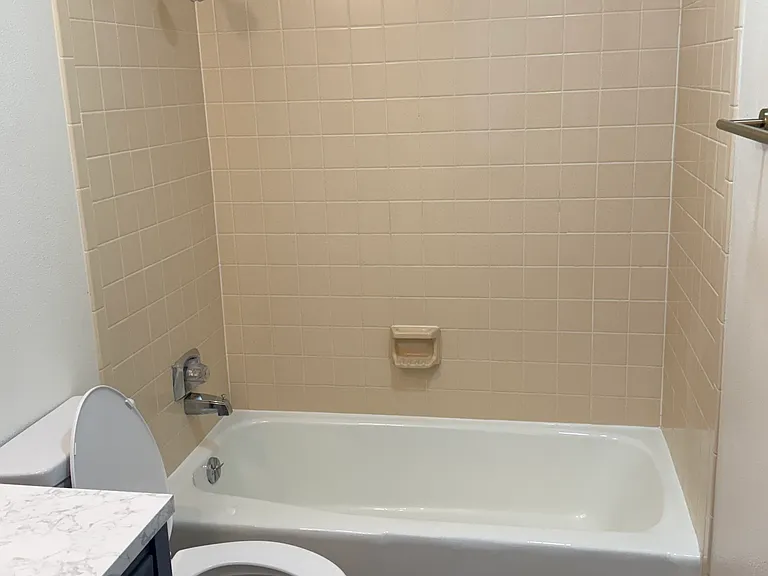 5520 Townsend Pl #B — Photo 17