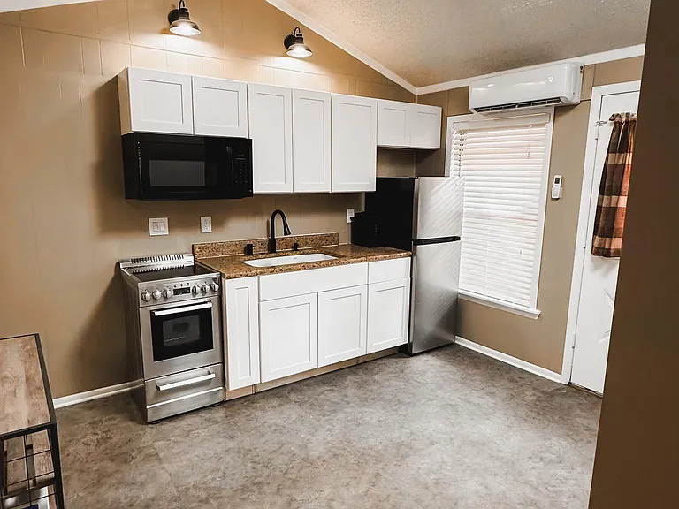4304 San Juan Ave #4 — Photo 2