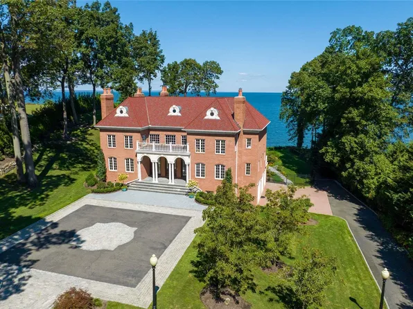 27 Sea Crest Drive, Lloyd Harbor, NY 11743