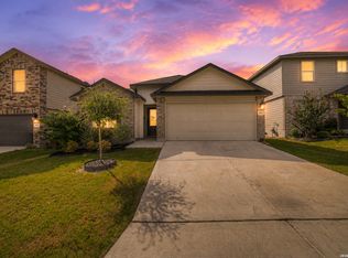 952 Brown Thrasher, San Antonio, TX 78253