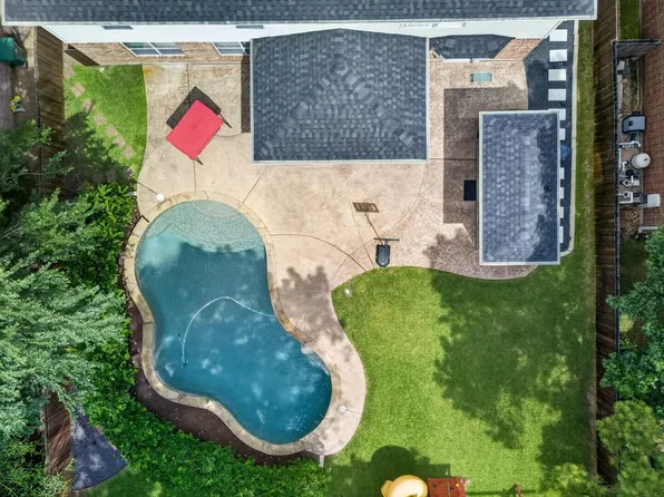 74 Oriel Oaks Cir, The Woodlands, TX 77382