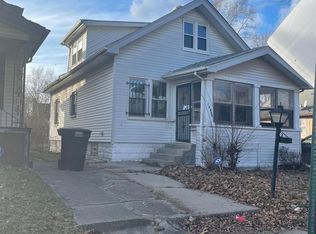 15839 Holmur St, Detroit, MI 48238