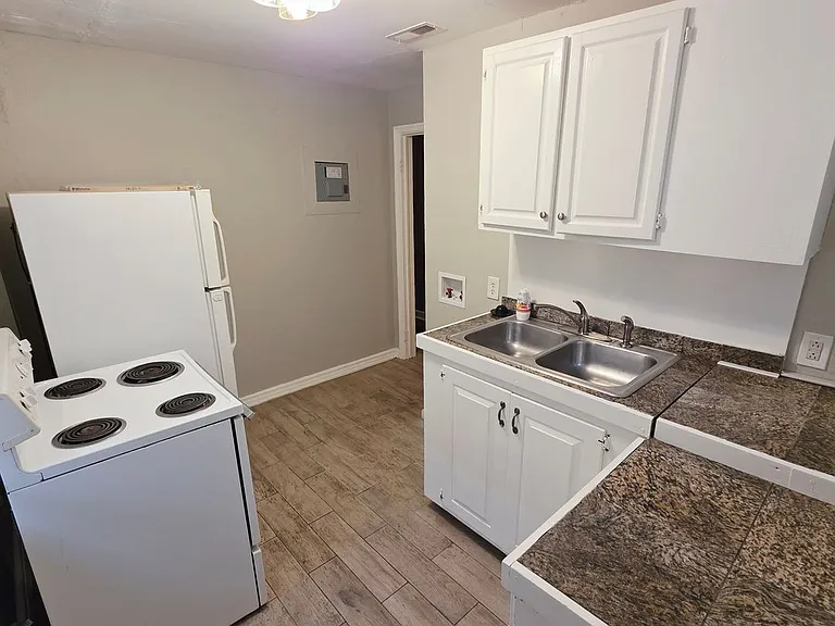 2020 Rush Wind Dr — Photo 8