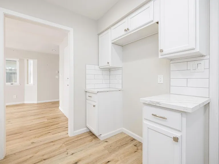 5473 W Santa Ana Ave — Photo 9