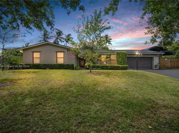 8920 SW 172nd Ter, Palmetto Bay, FL 33157